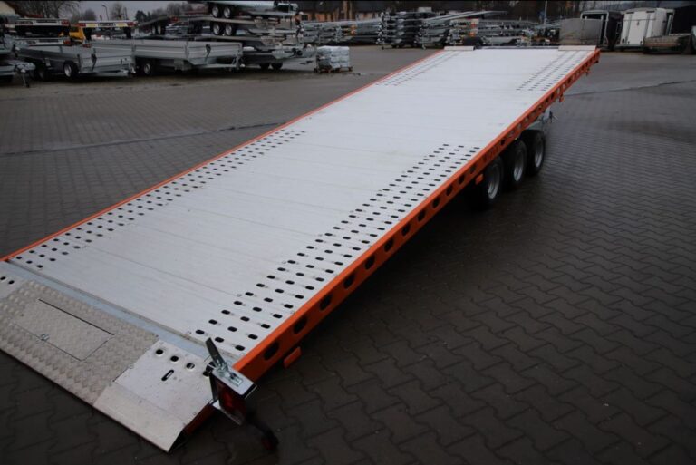 Trailer Parc - Intre 3000 kg - 3500 kg - Trailer Wiola hidraulica 3.5 t 3 axe 6.5 m