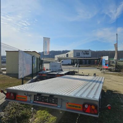 Trailer Parc - Intre 2000 kg - 2700 kg - Trailer auto Boro Niewiadow drept Mars +tabla striata 2 AXE, 2700 KG, 4x2M