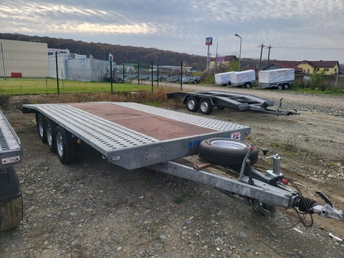 Trailer Parc - Închirieri remorci și trailere - Trailer Jupiter 3 axe de inchiriat
