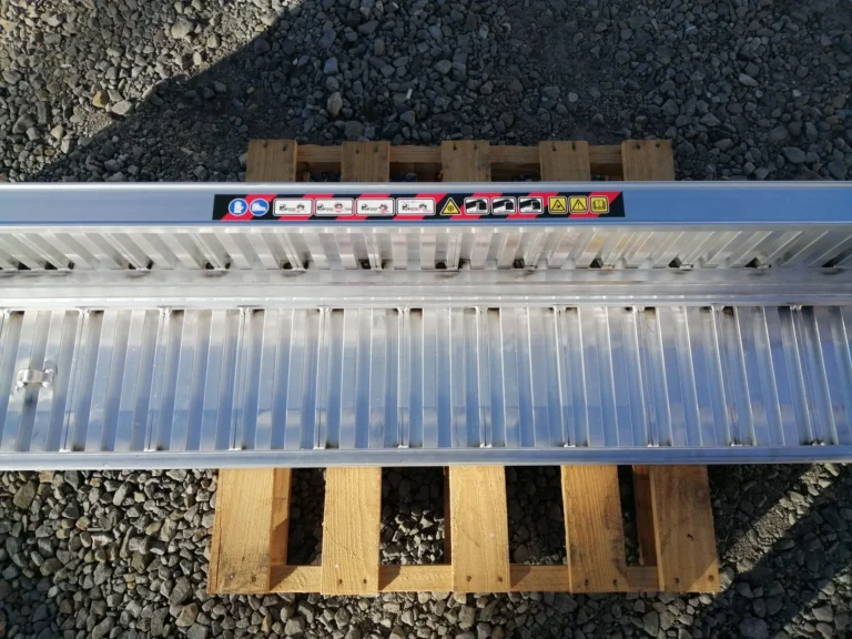 Rampe de încărcare/descarcare aluminiu 2000 x 300 mm, 1800 kg