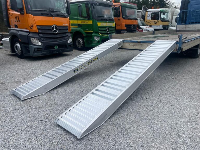 Rampe de încărcare/descarcare aluminiu 4000 x 562 mm, 12150 kg