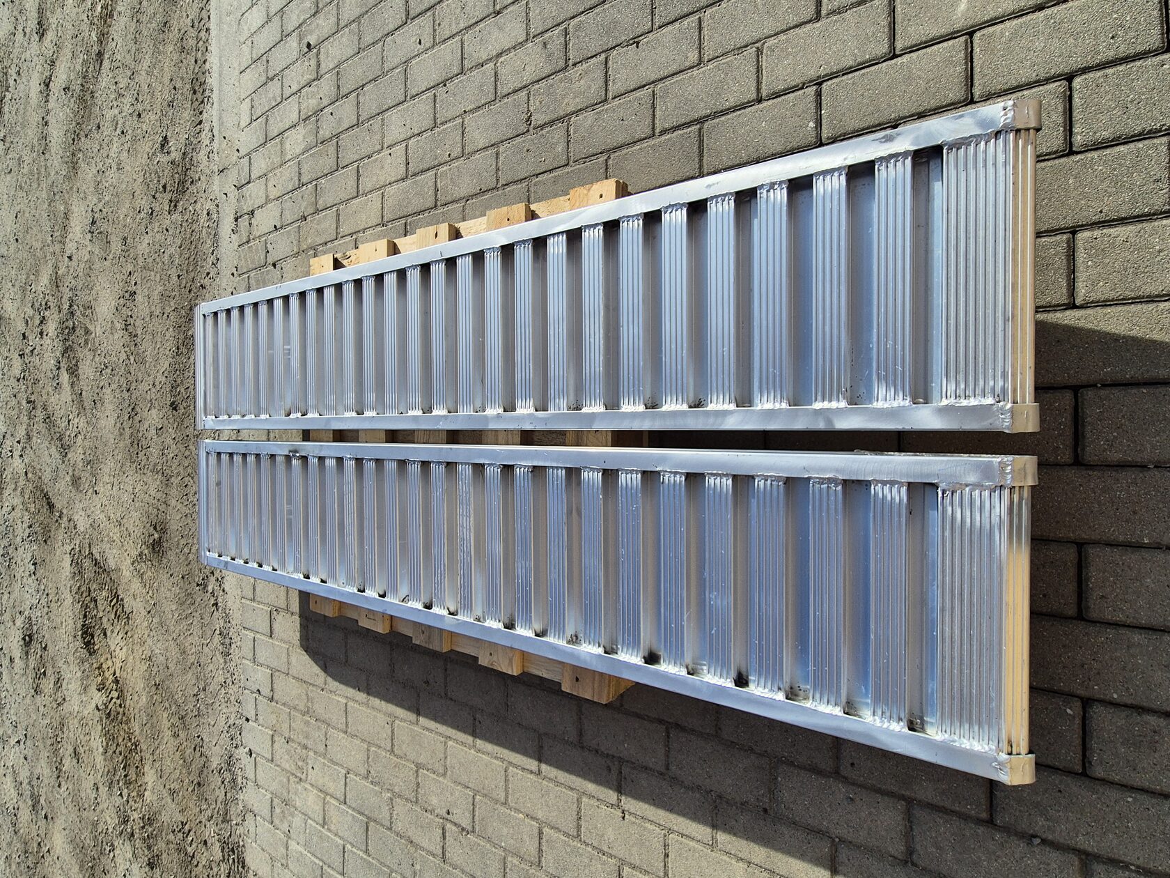 Rampe de încărcare/descarcare aluminiu 3000 x 350 mm, 2600 kg Rampe de încărcare/descarcare aluminiu 3000 x 350 mm, 2600 kg