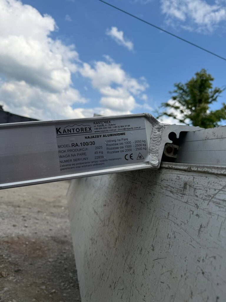 Rampe de încărcare/descarcare aluminiu 3000 x 350 mm, 2500 kg