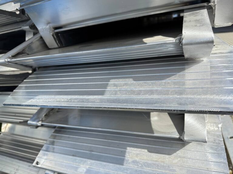 Rampe de încărcare/descarcare aluminiu 4500 x 462 mm, 4600 kg