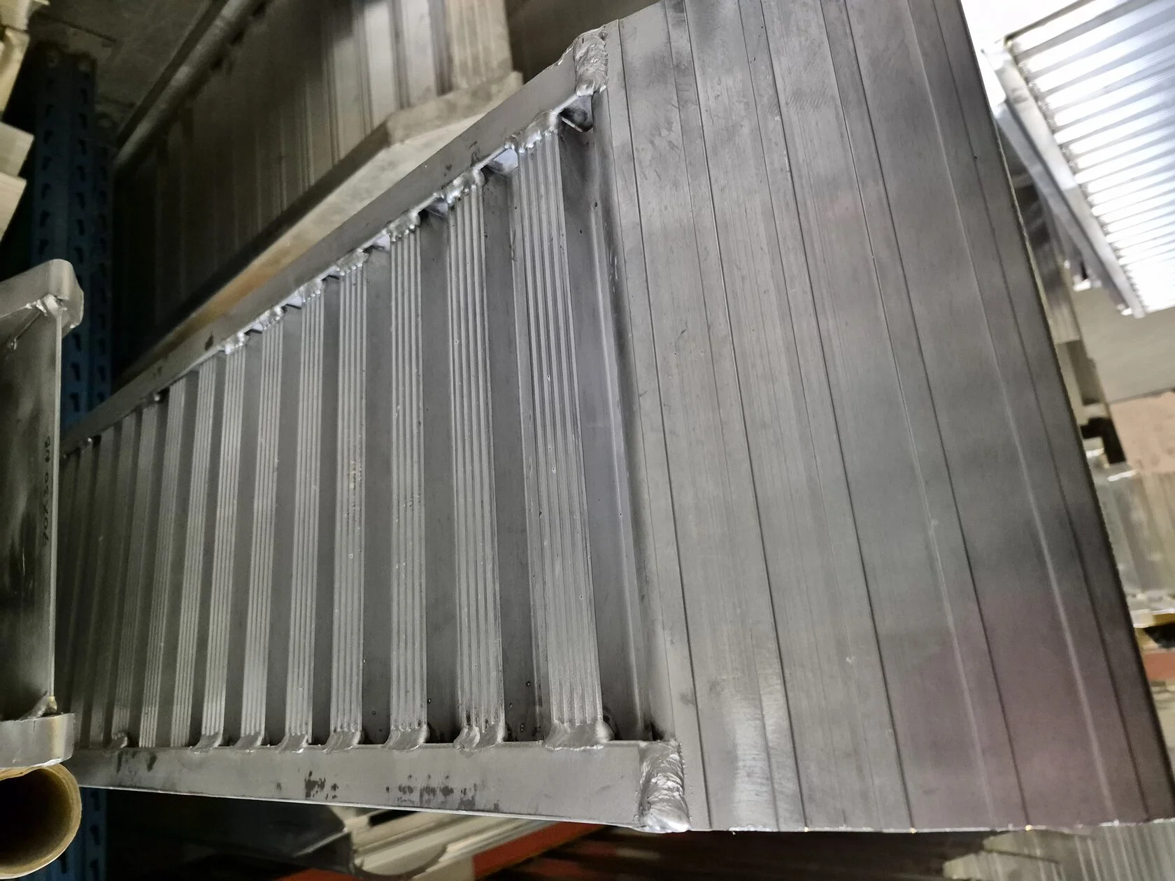 Rampe de încărcare din aluminiu, 1500 x 300 mm, capacitate până la 3200 kg Rampe de încărcare din aluminiu, 1500 x 300 mm, capacitate până la 3200 kg