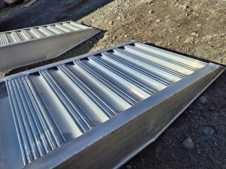 Rampe de încărcare/descarcare aluminiu 3000 x 512 mm, 11950 kg